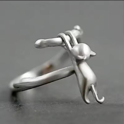 Hang In There Cat | Sterling Silver Adjustable Ring